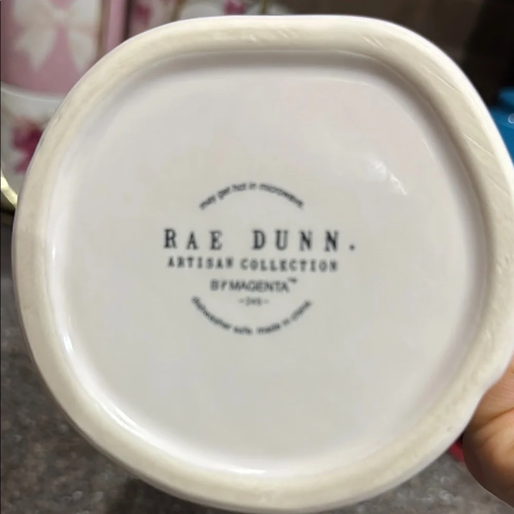 Super Mom White Mug - Picture 4 of 4